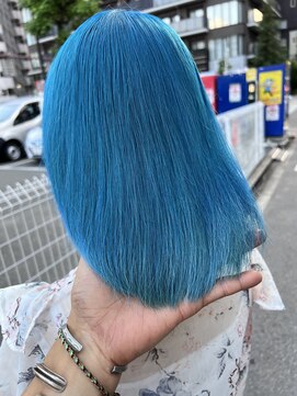 テテ(TETE) アクリルブルー心斎橋×長堀橋