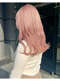 3185ビビッドカラーピンクゆる巻きロングうるツヤバイカラー