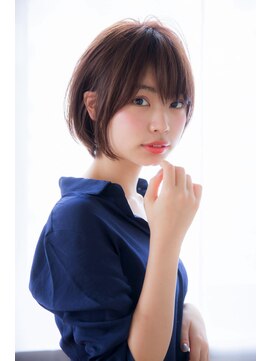 イル(ile) 小顔バング柔らかボブ/白髪活かし/ブラウン/30～60代にお勧め