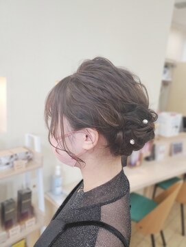 リノ(Lino) ヘアアレンジ