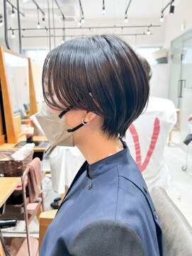 エル 横浜(eL) 【横浜】耳掛けハンサムショート