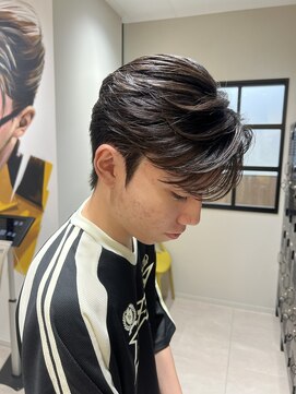 ステージ(STAGE) ダウンパーマ　韓国メンズヘア　センターパート