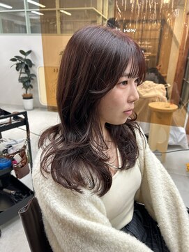 ペピンバイメルシー(pepin by merci.) 顔まわりレイヤーでストレートでも可愛いく