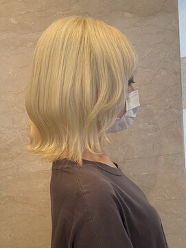 六本木美容室 西麻布店 ブロンドヘア◎顔周りレイヤーカット