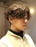 【動きのある髪で 清潔感を】メンズカット+波巻きパーマ￥17600→￥11000
