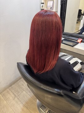 フィアート ヘアドレッシング サロン(Fiato Hairdressing Salon) チェリーレッドカラー