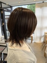 ニーイチイチ(211)&nbsp;ウルフ/レイヤー/暗めカラー