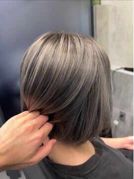 シェリール(CHERiR) CHERiR藤木(2ブリーチ×グレージュ)