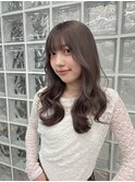 原宿ブリーチカラー顔周りレイヤーカットミルクティーベージュ