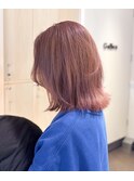 レイヤーボブにブリーチ入れてピンクベージュに☆