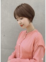 ロシェ 横浜店(loche)&nbsp;ナチュラルショート×顔まわりレイヤー×ミルクブラウン横浜