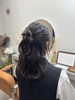ミレーヘアコンフォート(miree Hair Comfort)&nbsp;ハーフアップアレンジ