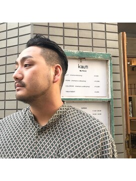 カウチ(Kauti) 鬼高め刈り上げ  トラッドスタイル