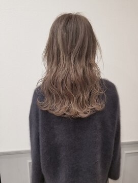 グランシュ 青葉台店(GranCieux) ハイトーンアッシュベージュ×波ウエーブ☆