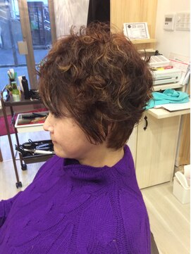 ラウズ(rouse) ハーフパーマ