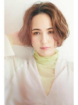 ゼンコー 立川高島屋(ZENKO) フェミニンなゆるふわショート 齋藤誠司