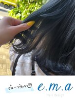 エマヘアデザイン(e.m.a Hair design) ブルーブラック