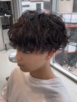 フィフス トウキョウ (fifth TOKYO)&nbsp;ツイストパーマツイストスパイラルパーマメンズパーマメンズヘア