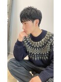 スーツ短髪ツーブロック束感モテる黒髪シークレットパーマ流行