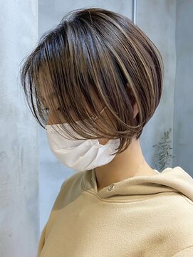 エリマ 武蔵小杉(elima) ショートカットくびれショート前下がりボブベージュカラー40代●