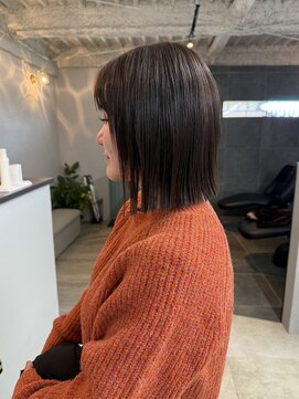 切りっぱなしボブ