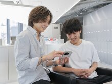 《メンズ専門×マンツーマン担当制》初めてでも失敗しない◎ヘアも眉もまとめて叶うメンズ専門サロン