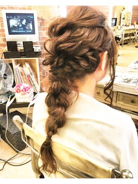 ライズヘアデザイン 竹ノ塚(RIZE HAIR DESIGN) 波ウエーブ