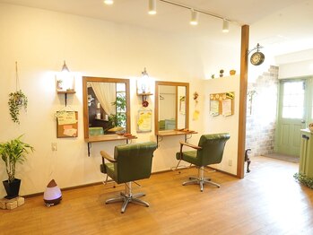 ルーチェ(hair salon LUCE)の写真/落ち着いたプライベート空間と丁寧なサービスが大人気!日常を忘れてくつろぎながら“なりたい”を叶えます