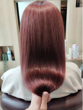 ゴカン(gokan) 透明感×くすみピンク