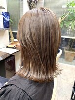 マコ(mako)&nbsp;ミディアムボブ