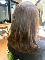 エルサフィロ キタハマ(el zafiro kitahama)&nbsp;20×30×40代×似合わせカット×レイヤー×ワンカール×ベージュ