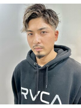ロミーオム 本厚木(ROMMY. Homme) 刈り上げツーブロックスパイラルパーマ無造作メンズヘア