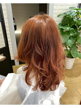 シュヴー 築地(CHEVEUX) 軽やかレイヤー×透明感レッド系ブラウン