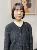 前髪あり暗髪ボブ