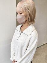 イル(ill)&nbsp;ホワイトブリーチ ハイトーン ベージュ