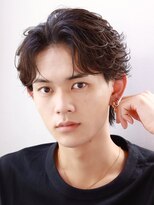 オーシャントーキョー サニー 原宿(OCEAN TOKYO Sunny)&nbsp;フェザーパーマニュアンスパーマセンターパート刈り上げショート