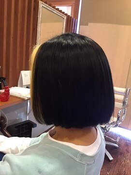 ピールアーク(peal ark) フェイスフレーミングカラー×ボブ