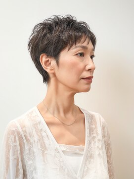 マリブ Malibu 【大人ショート】軽やかレイヤー＆ナチュラルハイライト