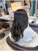 オリーブグレージュ