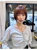 ショートボブ