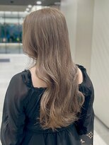 ジアン バイ ミルボン 西宮ガーデンズプラス(GIEN by milbon) ホワイトグレージュ/ハイライトカラー/くびれロング/末吉 海斗