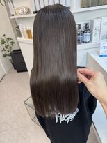 ペレ 栄 アネックス(PELE栄ANNEX)&nbsp;韓国 くびれロング レイヤー ワンホンヘア 小顔前髪