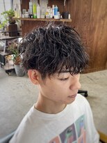 コモレビ(komorebi)&nbsp;【山本智文】ツイストスパイラルパーマシャドウパーマ