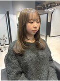 オリーブベージュ フェイスレイヤー