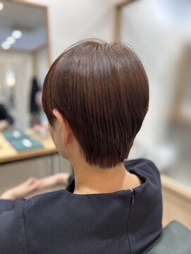 ルーム(room) 大人ショートヘア★ナチュラルブラウンカラー★もとめ。