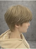 ベージュ