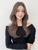 スターズ 渋谷(STARS)&nbsp;顔周りレイヤーカット×前髪ハッシュカットミルクティーブロンド