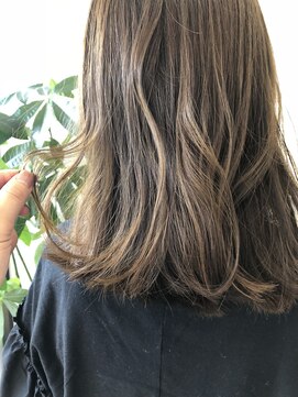 ガビーヘアルーブ(gabi hair LOOB) ブリーチなしアッシュ