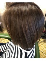 ロイ プラスアティック(roi ＋attic)&nbsp;谷町六丁目異空間美容室◆毛髪診断士◆髪質改善◆似合わせカット