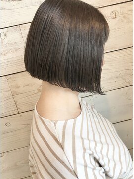 ベルクープス 天王寺店(Belle Coupes) 【ベルクープス天王寺】足立美佐恵前下がり風グレージュボブ